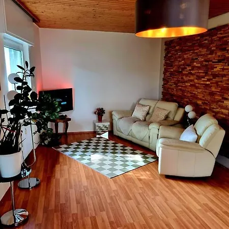 Ferienwohnung Eine Oase Bei Tara In Waldacker Rödermark Exterior foto